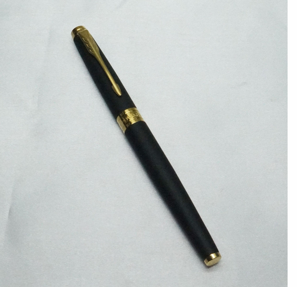Parker Aster Matte Black Gold Trim Fountain Pen